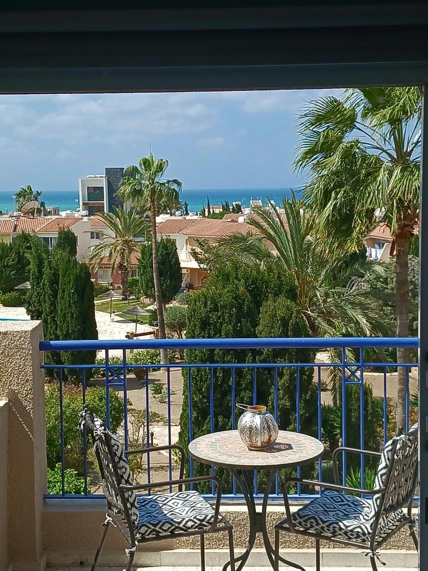 Modern Sea View Apartment Regina Gardens Paphos Exterior foto